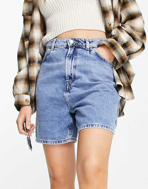 New Look - Langere shorts met plooien in middenblauw