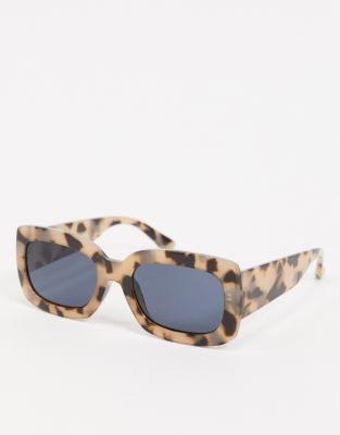 light tortoise shell sunglasses