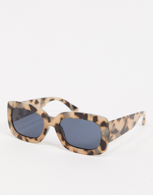 New Look large rectangle sunglasses in light tortoiseshell