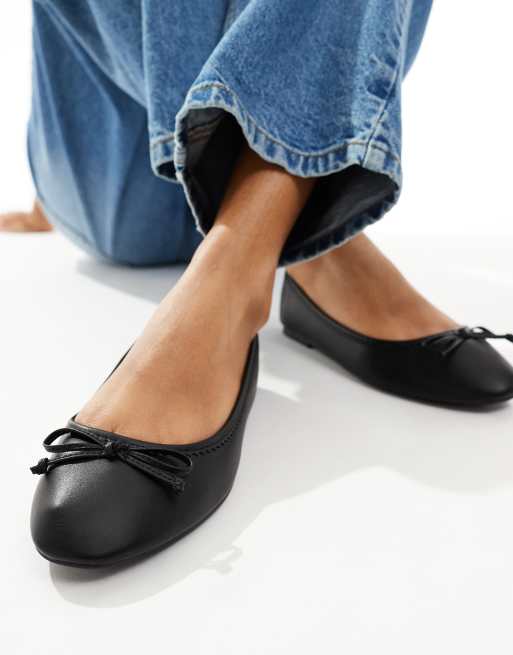 New Look leather-look ballerina pumps in black ASOS