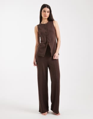 New Look - Legging évasé en imitation suédine - Marron foncé-Brown