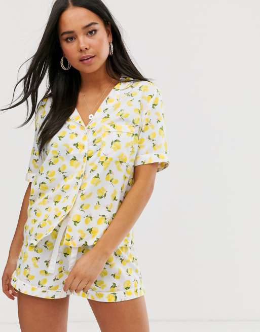 New Look lemon print pyjama set in white