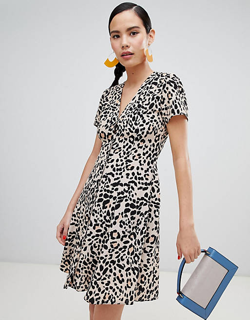 New Look Leopard Print Button Through Tea Dress | ASOS