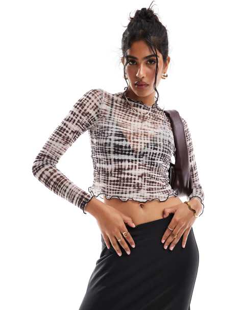 New Look lettuce edge crop top in brown pattern - view 1