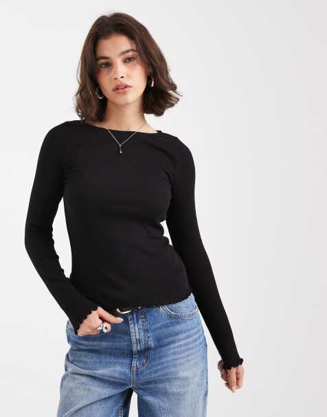 New Look lettuce edge long sleeve top in black