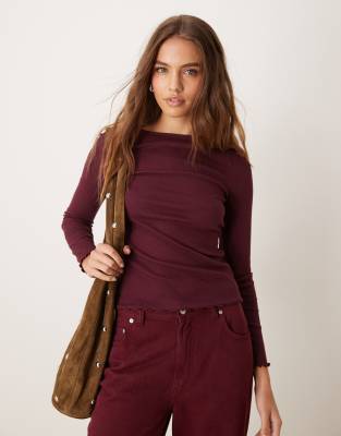 New Look New Look lettuce edge long sleeve top in burgundy-Red