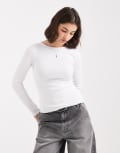 [New Look] New Look lettuce edge long sleeve top in white 8 10 - White