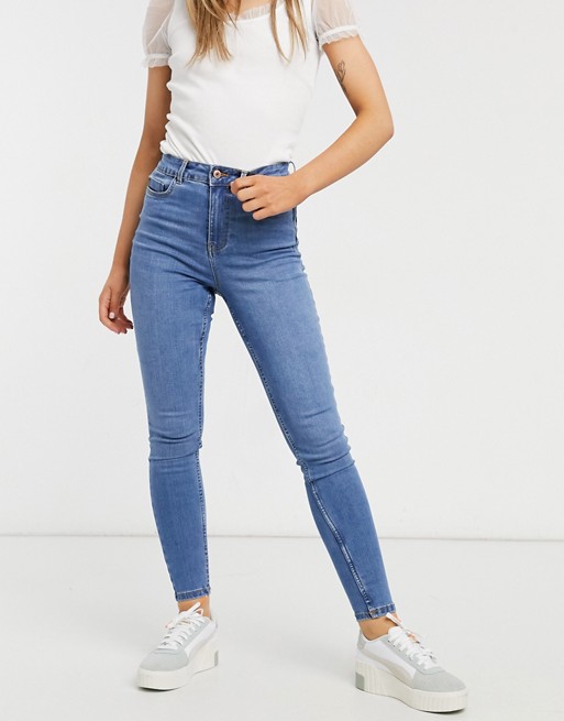 New Look lift and shape skinny jeans in mid blue
