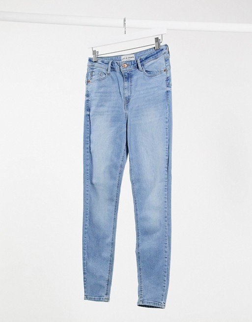 New Look lift & shape skinny jeans in light blue