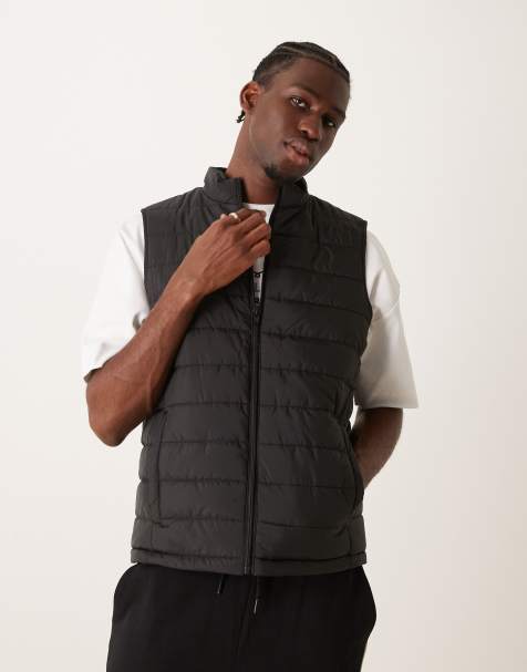 New Look lightweight vest in black - view 1