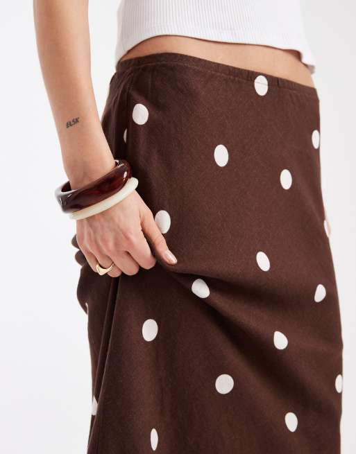 New Look linen blend polka dot midi skirt in brown, 5 of 5