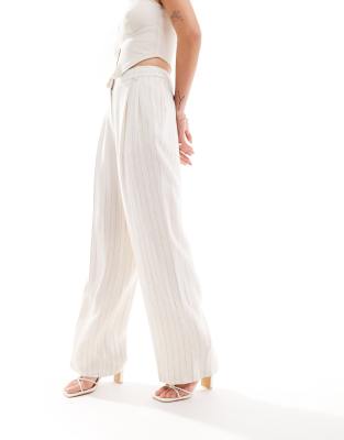 New Look New Look linen look wide leg trouser in stripe pattern-White