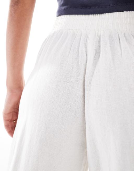 New Look linen wide leg trousers in white, 4 of 5
