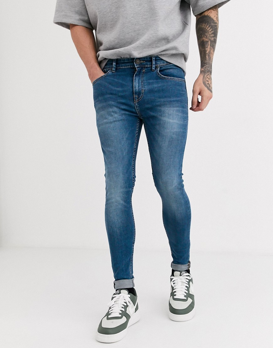 New Look – Ljusblå jeans med spray on-passform