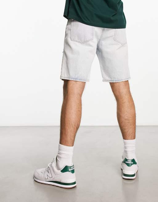 New Look – Ljusblå raka jeansshorts med råskuren fåll, 2 av 4