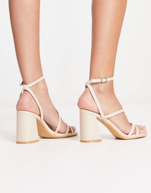 New Look – Ljusbruna sandaler med blockklack och smala band, 2 av 4