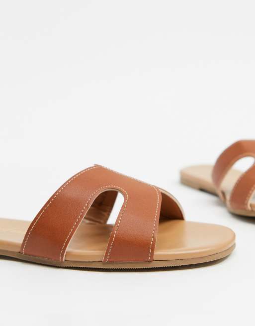 New Look – Ljusbruna tofflor med korsade remmar, 4 av 4