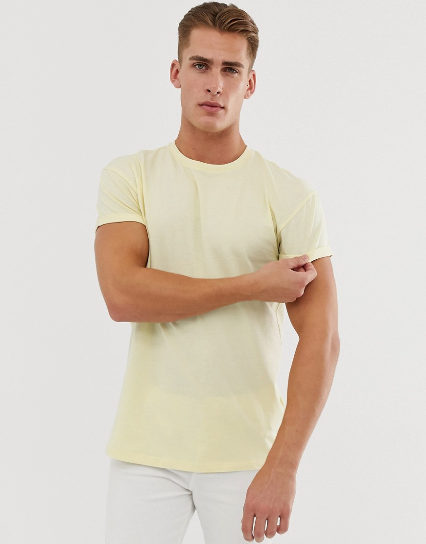New Look – Ljusgul t-shirt med uppvikta ärmar