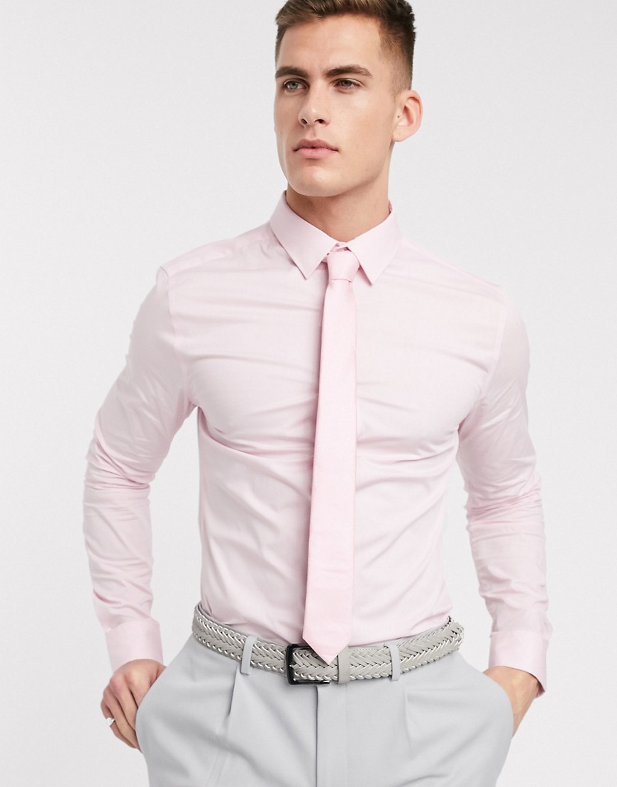 New Look – Ljusrosa långärmad poplinskjorta med muscle fit-passform