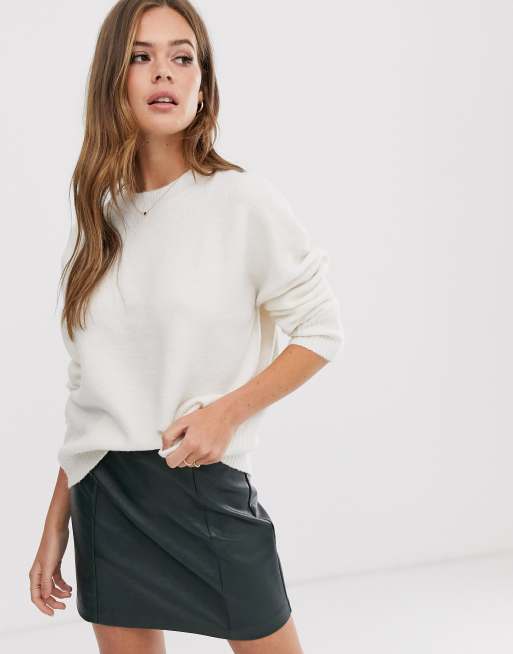 New Look long line crew neck rib sweater in cream