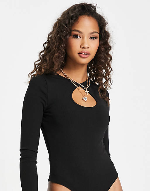 https://images.asos-media.com/products/new-look-long-sleeve-keyhole-bodysuit-in-black/203971849-4?$n_640w$&wid=513&fit=constrain