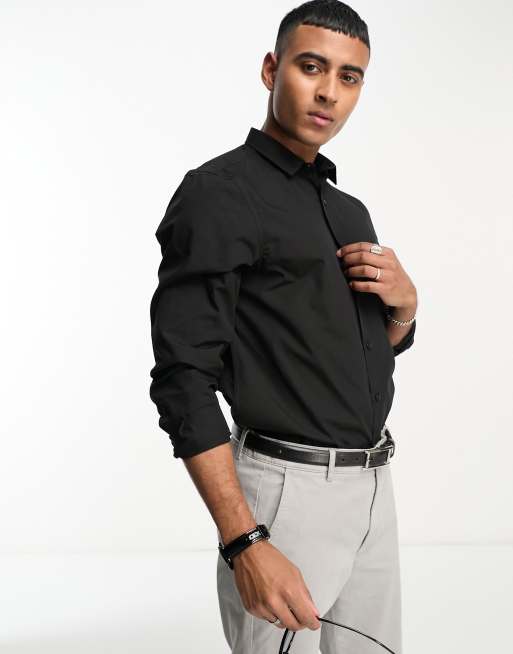 New Look long sleeve poplin shirt with in black