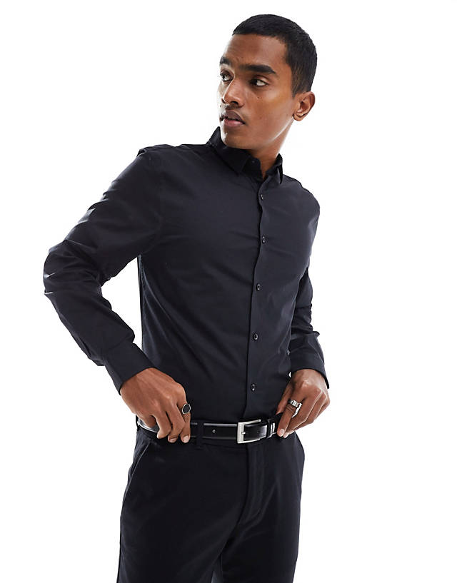 New Look - long sleeve poplin shirt in black