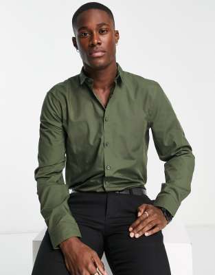 New Look long sleeve poplin shirt in khaki-Green