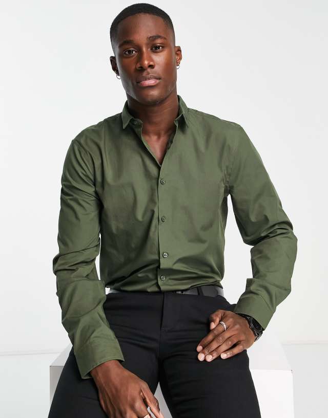 New Look - long sleeve poplin shirt in khaki