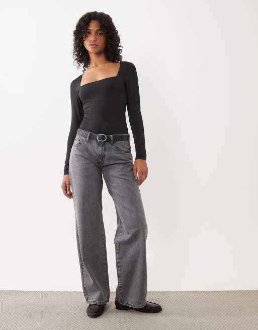 New Look long sleeve square neck slinky body in black, 2 of 4