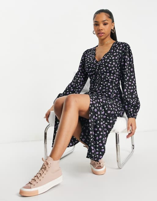 New Look long sleeve v neck midi dress in black floral ASOS