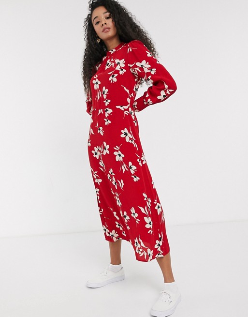 New Look long sleeved floral dress in red pattern