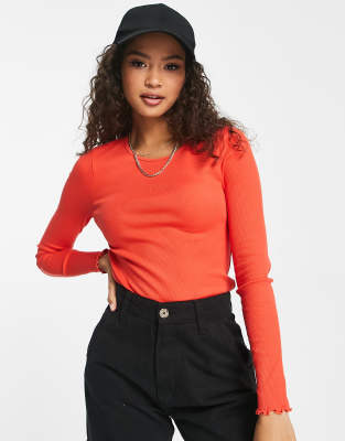 red tops new look