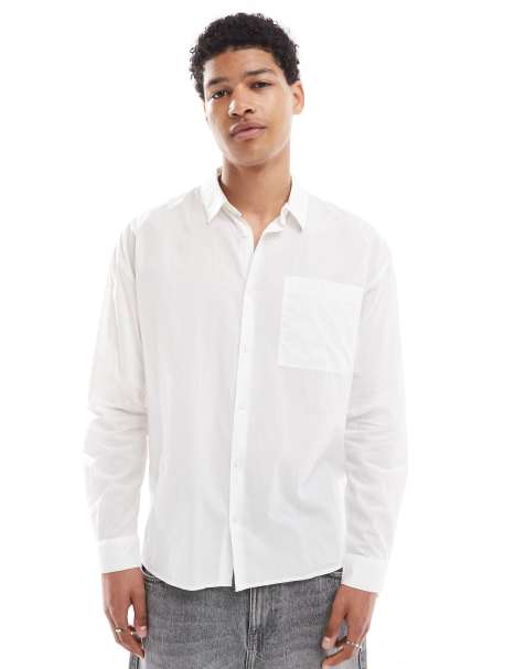 New Look long sleeved oversized shirt in white - view 1