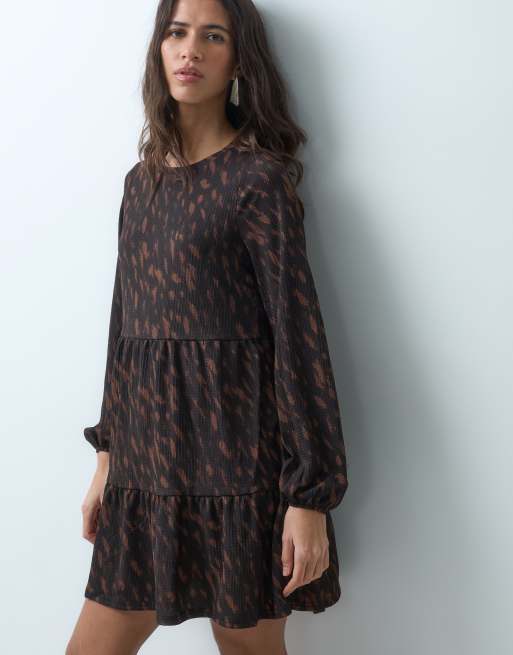 New Look long sleeved tiered mini dress in leopard print, 5 of 5
