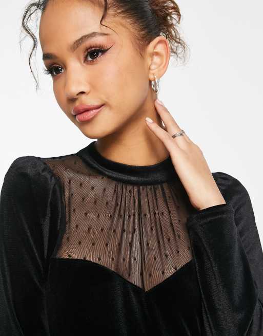 Accessorizing Long Sleeve Black Lace Dress