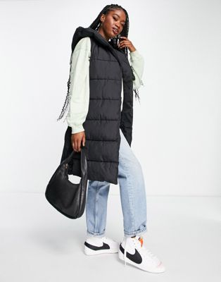 New Look longline hooded quilted gilet in black