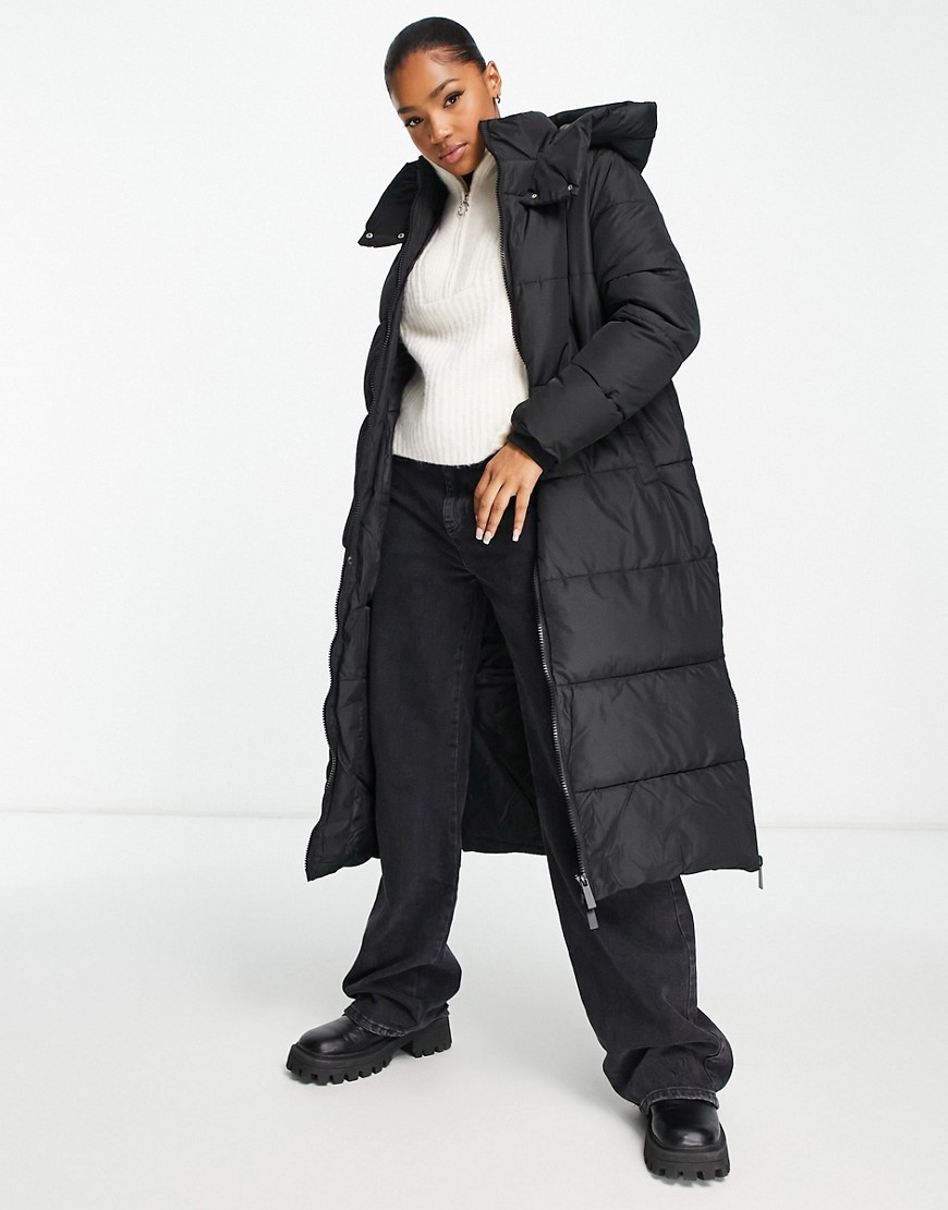 New Look longline padded coat with hood in black