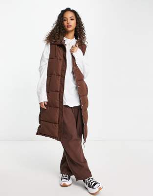 New Look Longline Padded Vest In Dark Brown