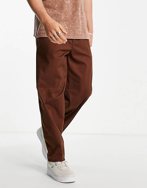 New Look oversized fit pleated smart trousers in brown