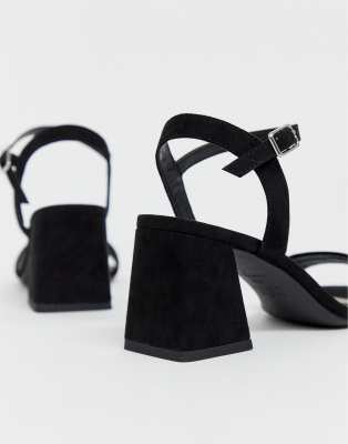 low black block heel sandals