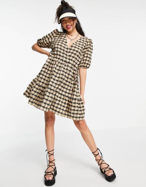 New Look – Luźna kopertowa sukienka mini w kremową kratę