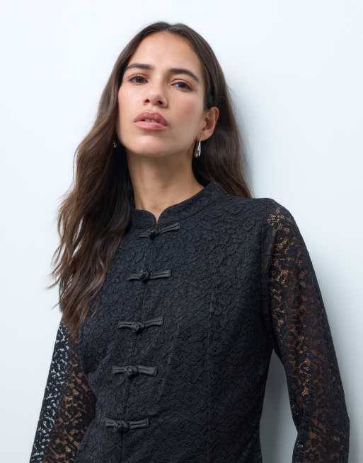 New Look mandarin collar knot front lace shirt in black, 3 of 4