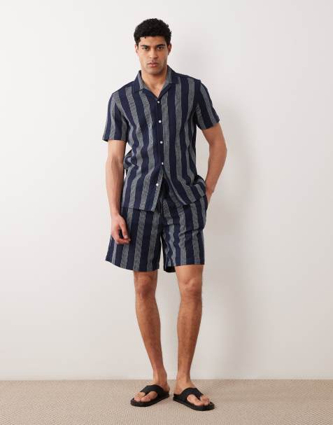 New Look – Marinblått, randigt set med skjorta och shorts - view 1