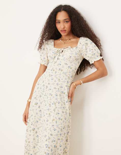 New Look crinkle milkmaid midi dress in cream floral