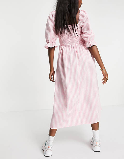 Dresses New Look Maternity 3/4 sleeve gingham textured shirred midi dress in pink 