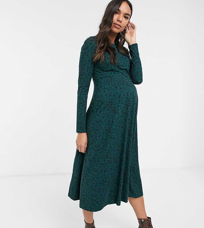 New Look Maternity ditsy floral swing dress in green