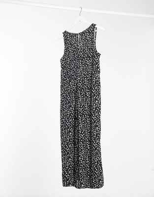 new look maternity jumpsuit