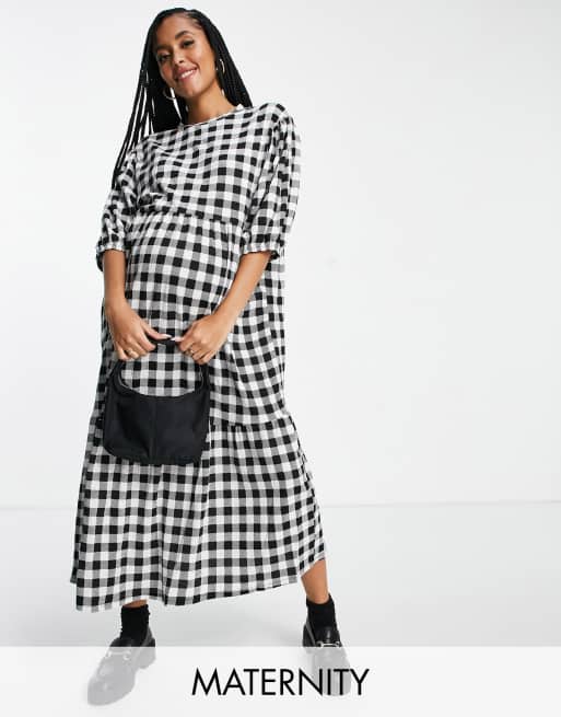 New Look Maternity - Gelaagde midi-jurk in zwart met gingham ruit