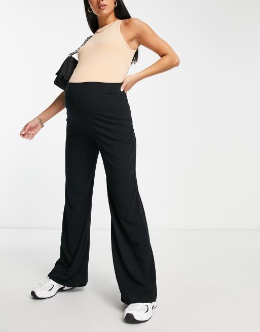 New Look Maternity ribbed wide leg pants in black, 2 of 4